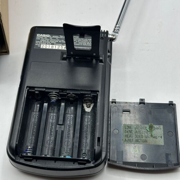 VTG Casio Super Crystal Vision 2.5" Portable Color TV EV-510 in box antenna - Picture 10 of 10